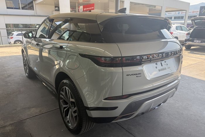 2023 Land Rover Range Rover Evoque P300e Dynamic HSE