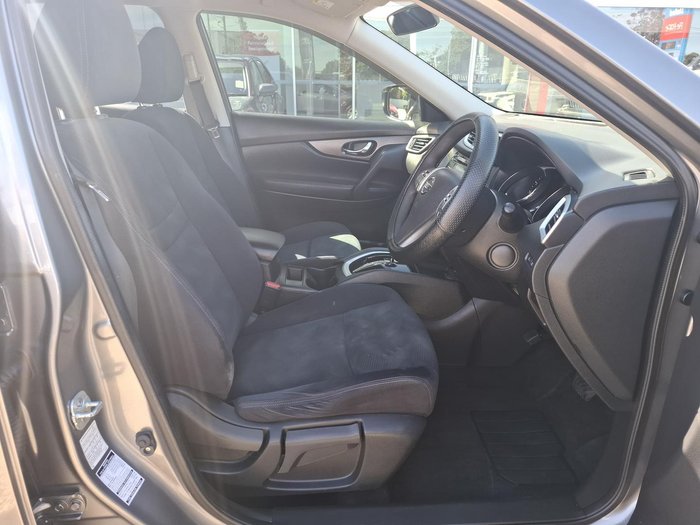 2014 Nissan X-TRAIL ST