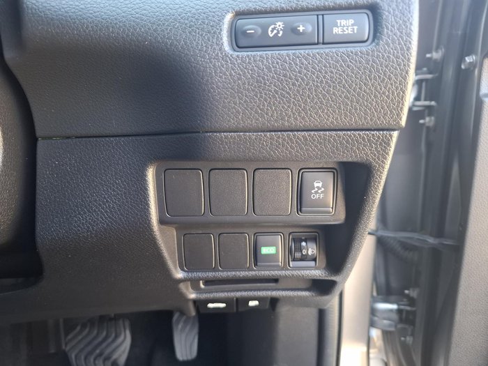 2014 Nissan X-TRAIL ST