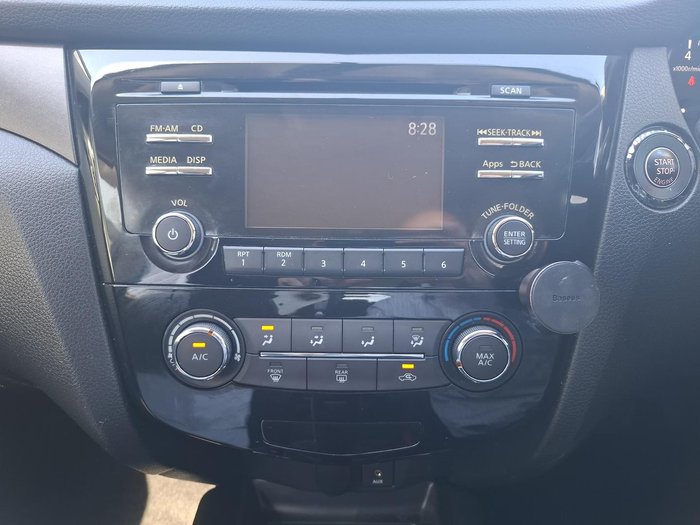 2014 Nissan X-TRAIL ST