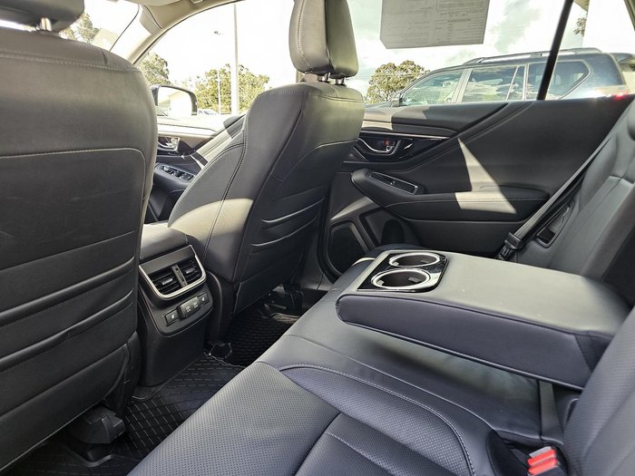 2023 Subaru Outback AWD Touring XT