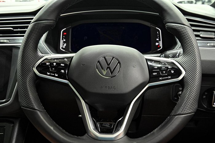 2021 Volkswagen Tiguan 162TSI R-Line