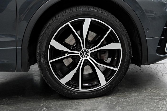 2021 Volkswagen Tiguan 162TSI R-Line