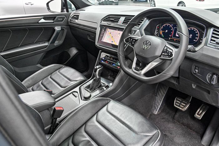 2021 Volkswagen Tiguan 162TSI R-Line