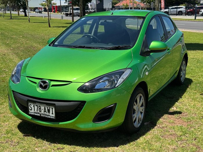 2013 Mazda 2 Neo DE Series 2 MY13 Spirited Green