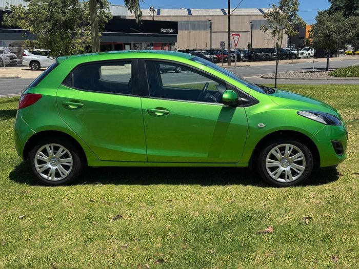 2013 Mazda 2 Neo DE Series 2 MY13 Spirited Green