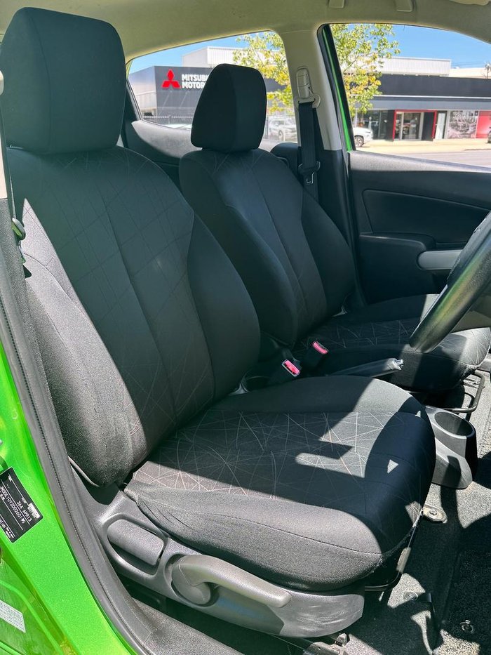 2013 Mazda 2 Neo DE Series 2 MY13 Spirited Green