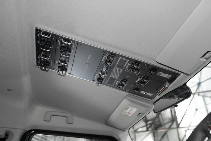 2024 INEOS Grenadier Quartermaster MY24 4X4 Dual Range Sela Green