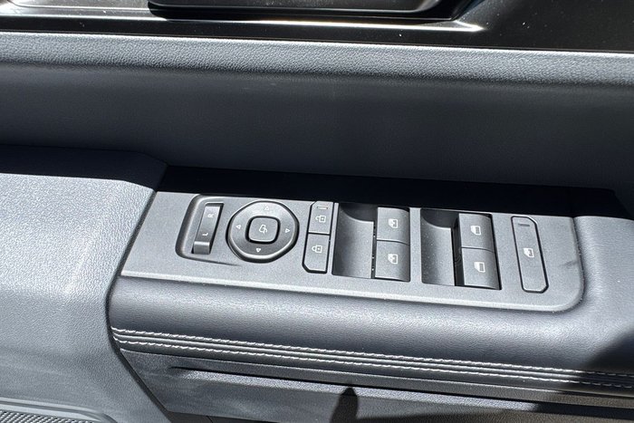 2025 Kia Tasman SX+