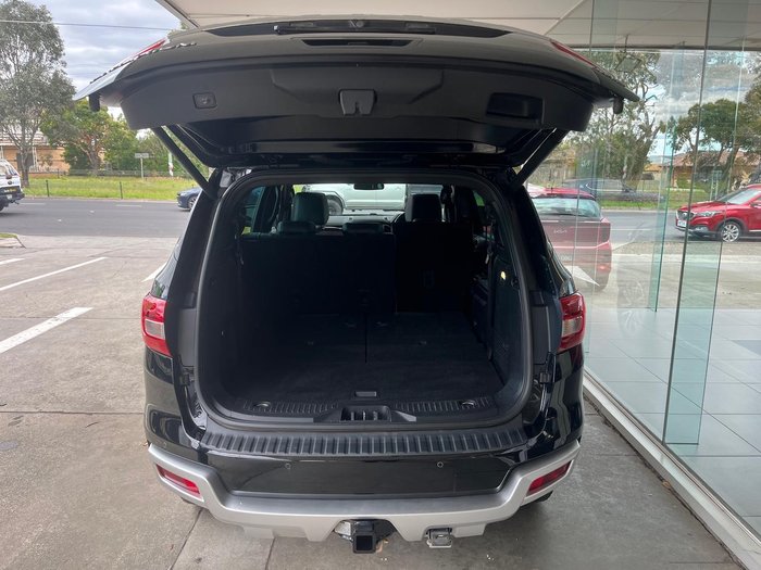 2020 Ford Everest Titanium