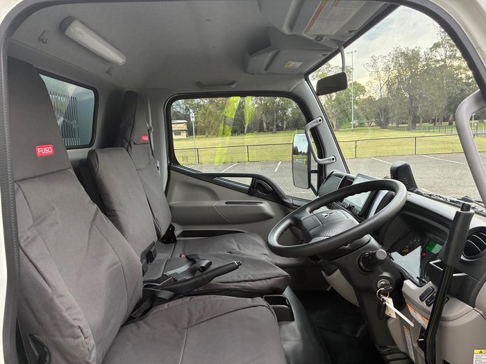 2024 Fuso Canter 615 Tipper White