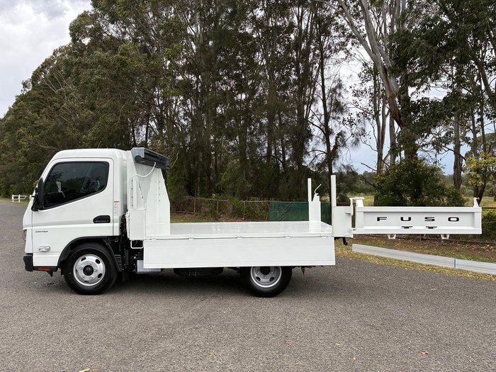 2024 Fuso Canter 615 Tipper White