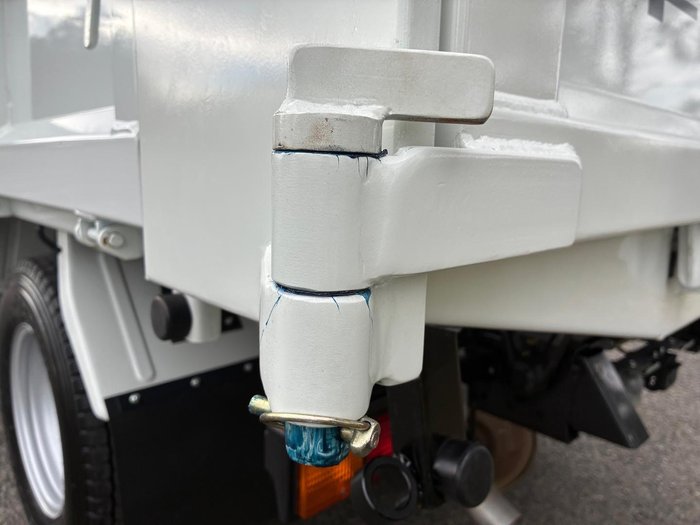 2024 Fuso Canter 615 Tipper White