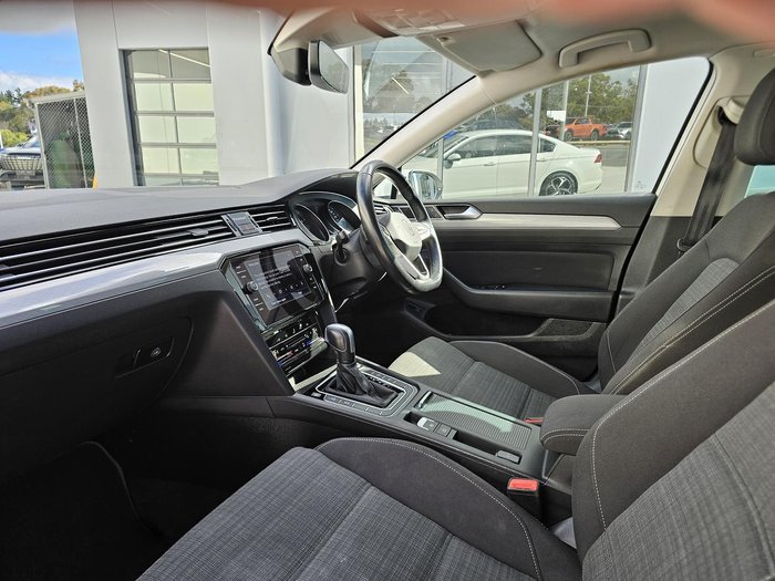 2021 Volkswagen Passat 140TSI Business