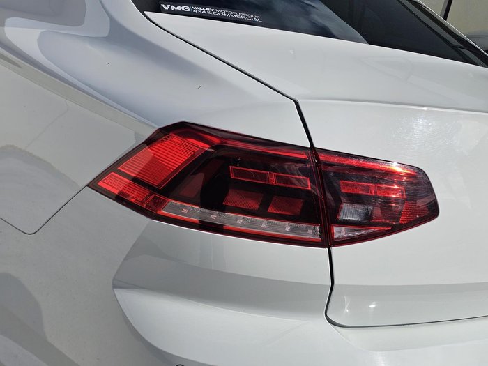 2021 Volkswagen Passat 140TSI Business