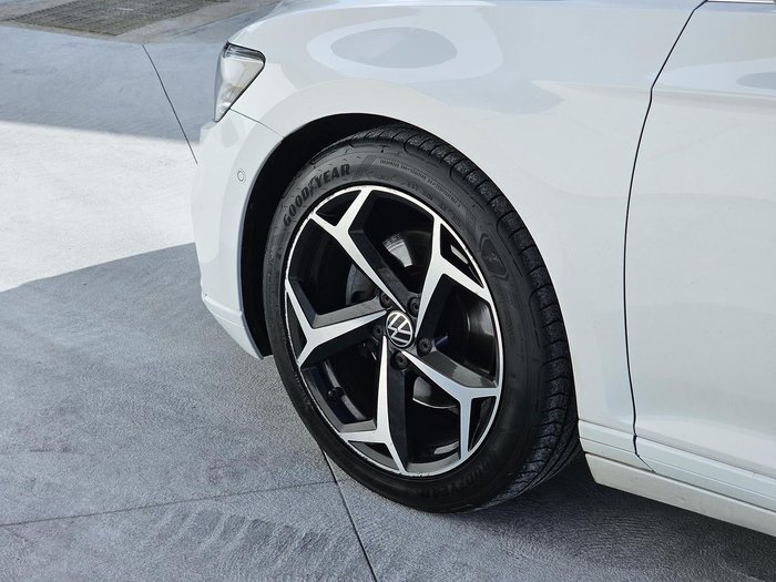 2021 Volkswagen Passat 140TSI Business