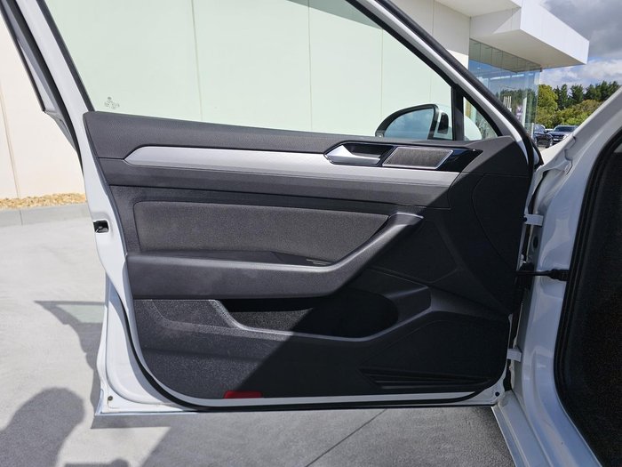 2021 Volkswagen Passat 140TSI Business