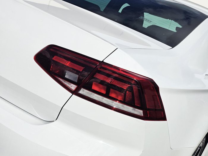 2021 Volkswagen Passat 140TSI Business