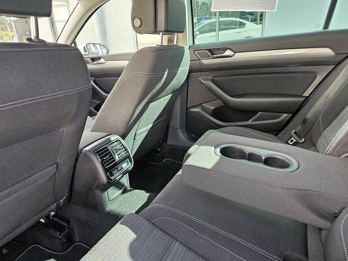 2021 Volkswagen Passat 140TSI Business