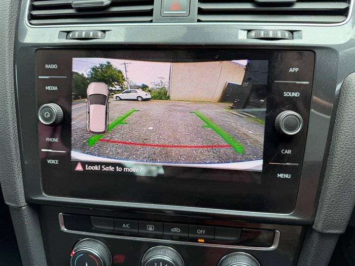 2017 Volkswagen Golf 110TSI Trendline 7.5 MY17 Pure White