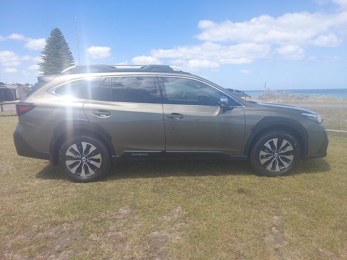 2024 Subaru Outback AWD Touring