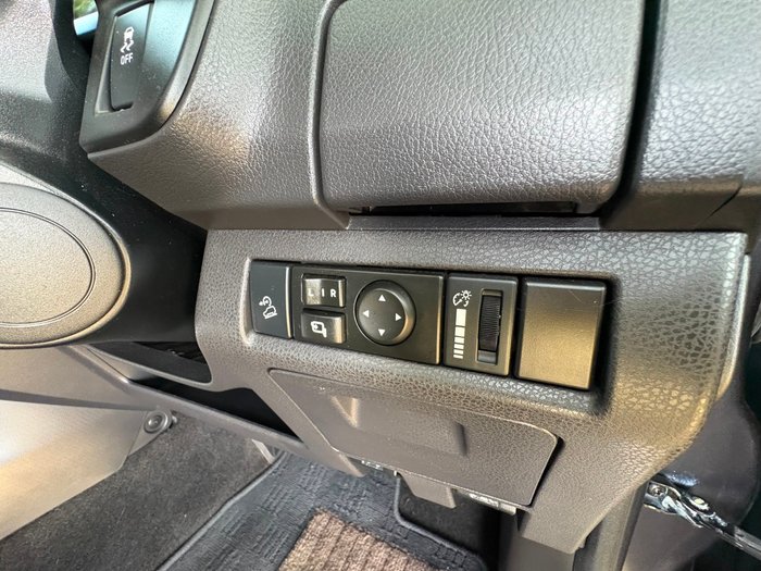 2017 Isuzu MU-X LS-T