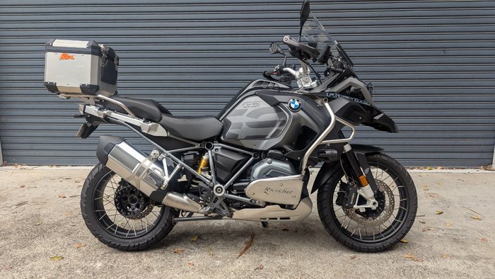 2017 BMW Motorrad R1200 GS ADVENTURE Black