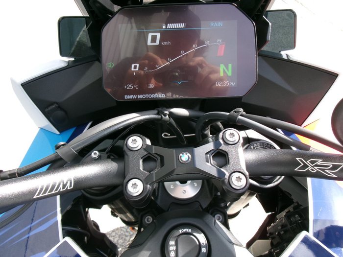 2025 BMW Motorrad M 1000 XR LIGHTWHITE UNI/M MOTORSPORT