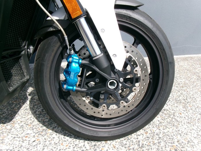 2025 BMW Motorrad M 1000 XR LIGHTWHITE UNI/M MOTORSPORT