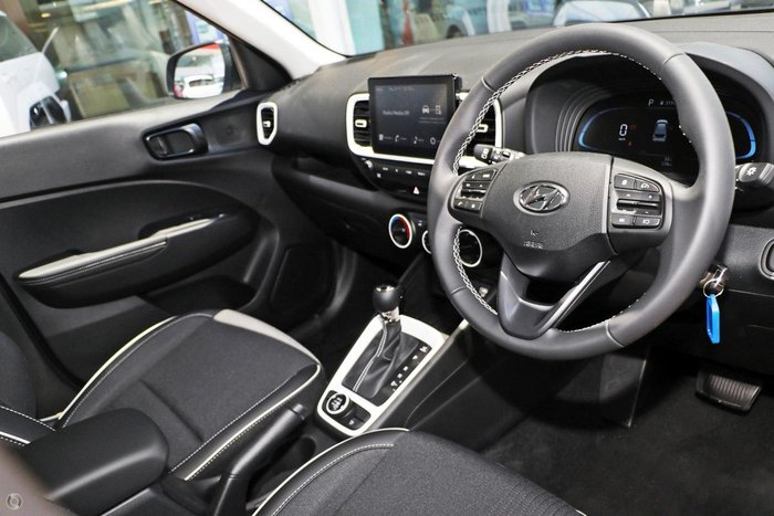 2025 Hyundai Venue Active