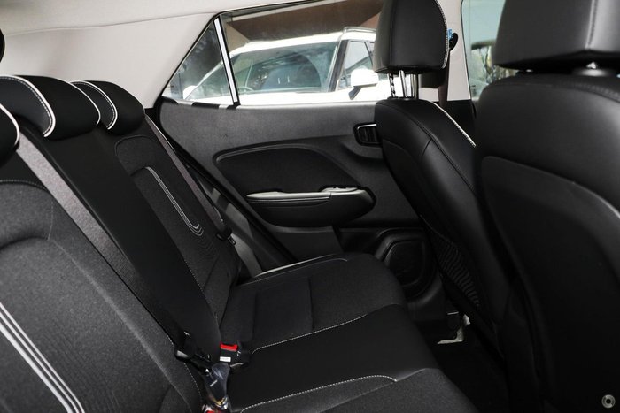 2025 Hyundai Venue Active