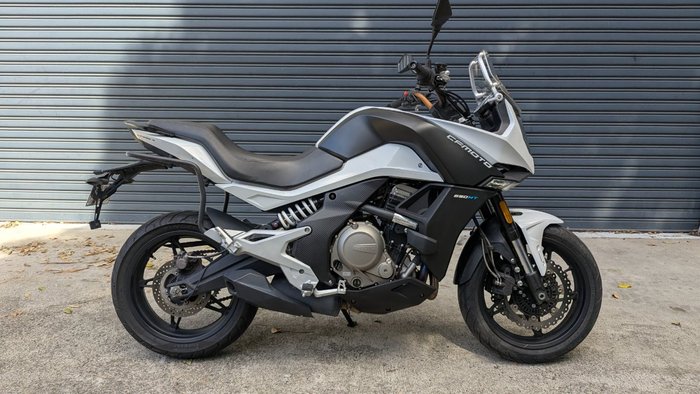 2017 CFMOTO 650MT White