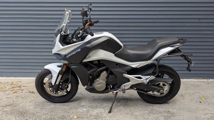 2017 CFMOTO 650MT White