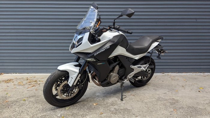 2017 CFMOTO 650MT White