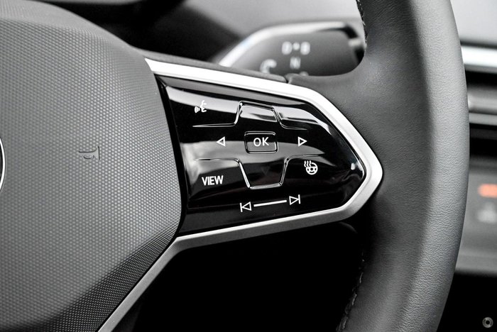 2025 Volkswagen ID.5 Pro