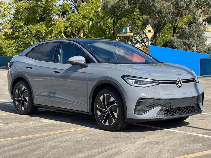 2025 Volkswagen ID.5 Pro