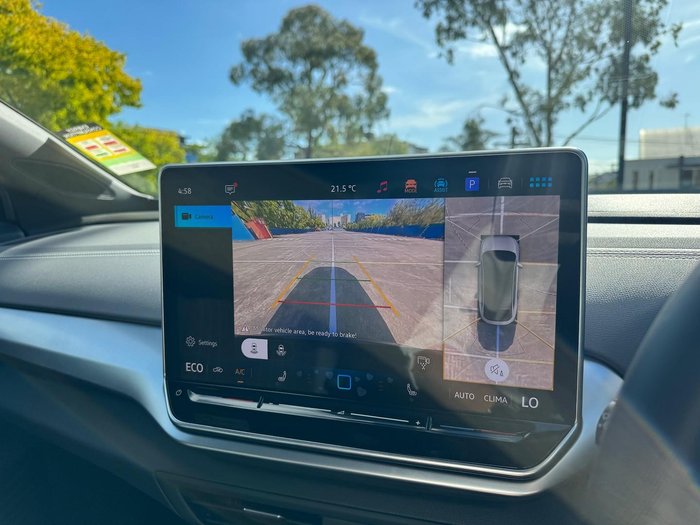 2025 Volkswagen ID.5 Pro