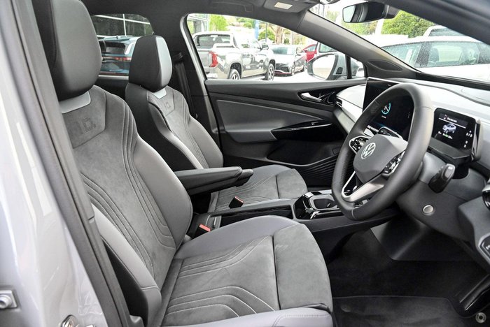 2025 Volkswagen ID.5 Pro