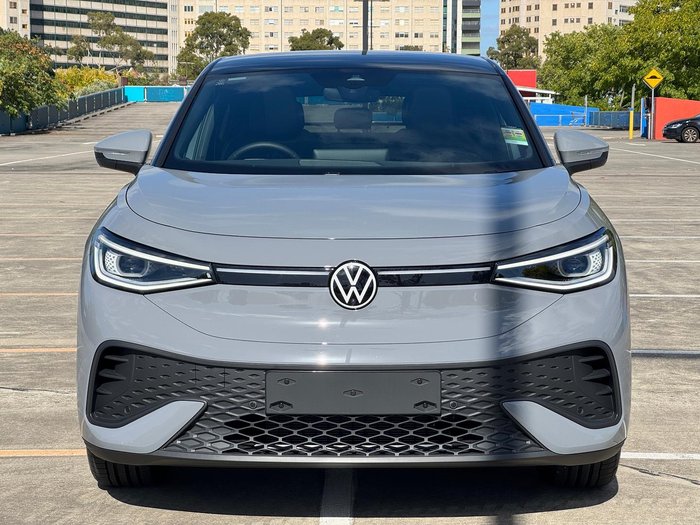 2025 Volkswagen ID.5 Pro