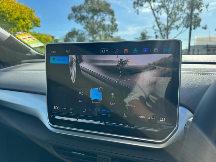 2025 Volkswagen ID.5 Pro