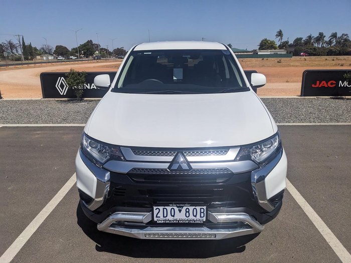2021 Mitsubishi Outlander ES