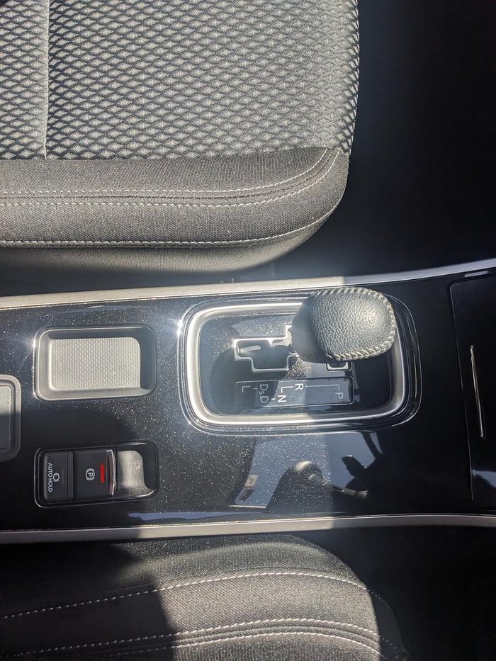 2021 Mitsubishi Outlander ES