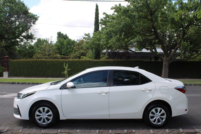 2019 Toyota Corolla Ascent ZRE172R Glacier White