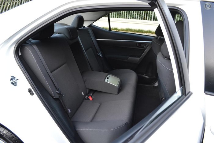 2019 Toyota Corolla Ascent ZRE172R Glacier White