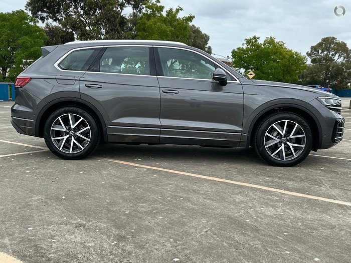 2025 Volkswagen Touareg 210TDI Elegance