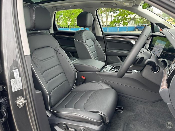 2025 Volkswagen Touareg 210TDI Elegance