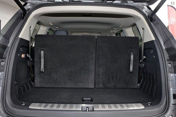 2025 LDV D90 Executive