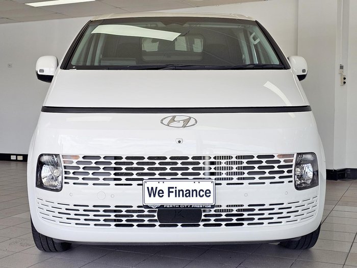 2023 Hyundai STARIA LOAD