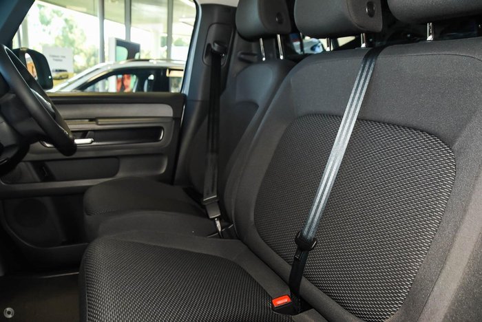 2025 Volkswagen ID. Buzz Cargo BEV550