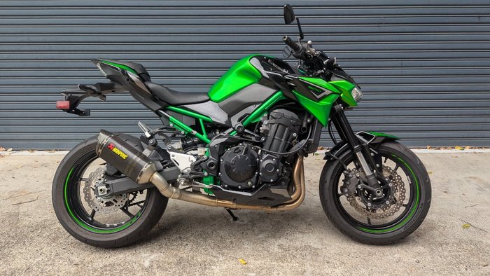 2021 Kawasaki Z900 (ZR900) Green